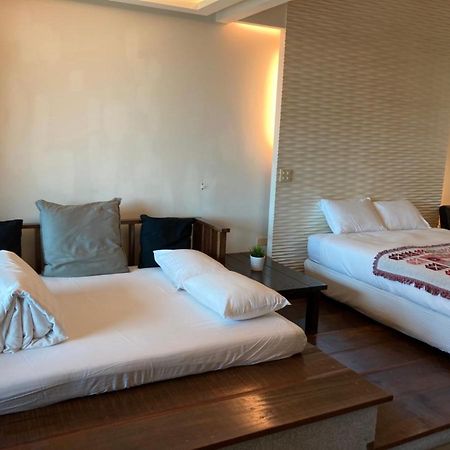 Daban Six Guest House Nanwan Exteriér fotografie