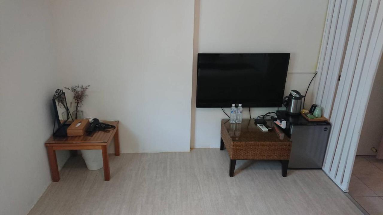 Daban Six Guest House Nanwan Exteriér fotografie