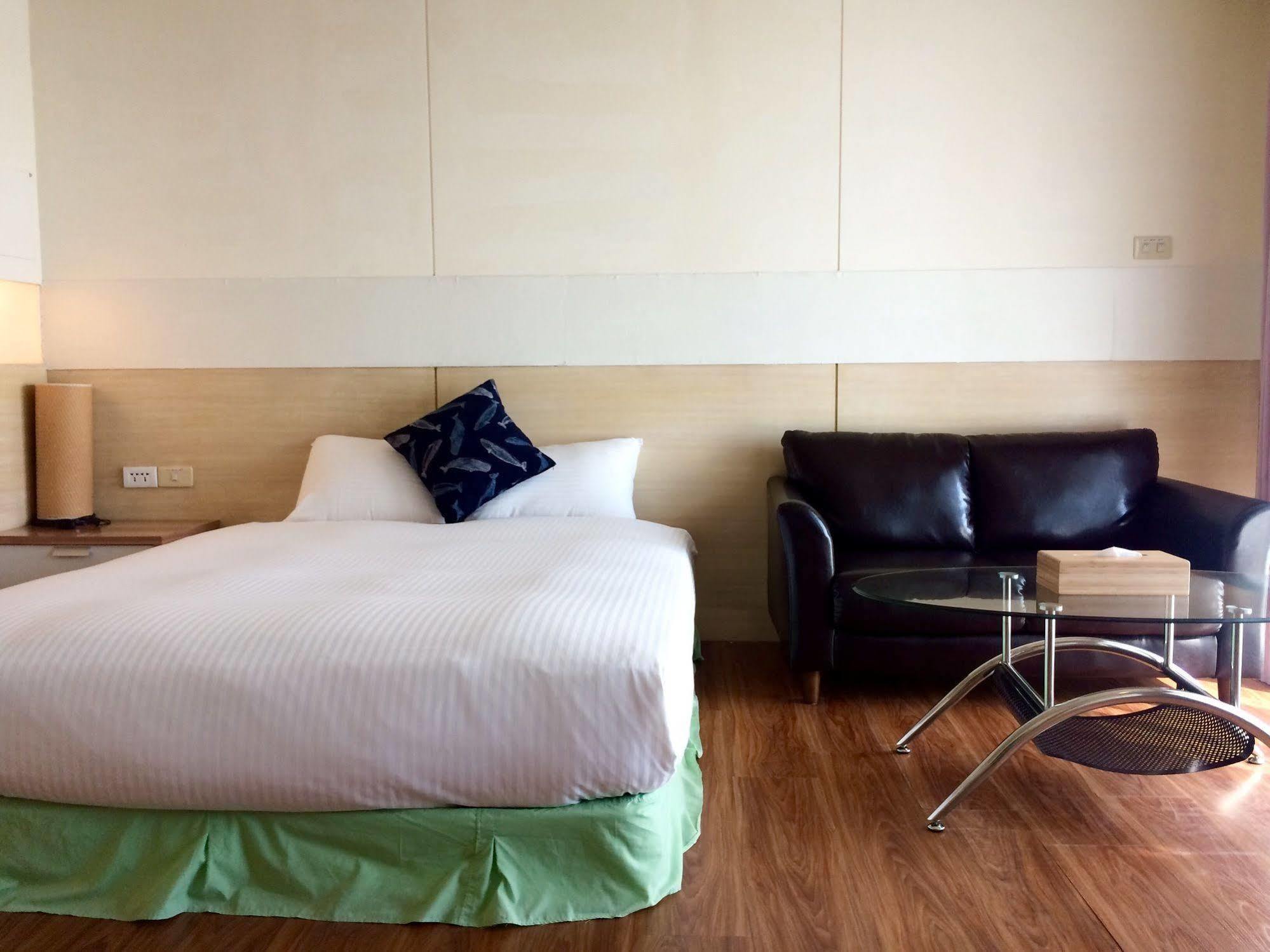 Daban Six Guest House Nanwan Exteriér fotografie