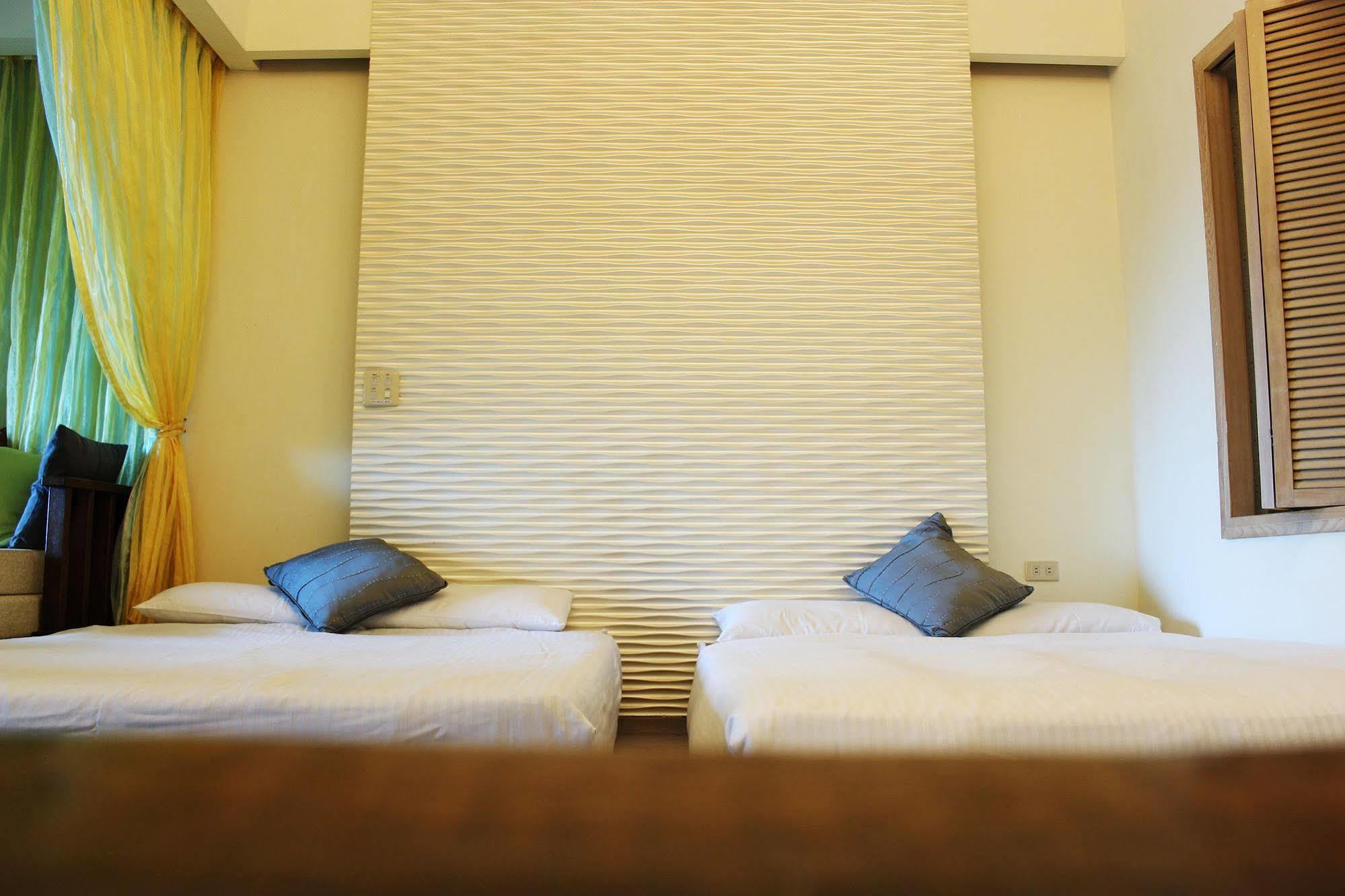 Daban Six Guest House Nanwan Exteriér fotografie